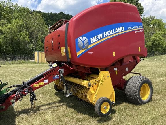 Image of New Holland RB450 CropCutter equipment image 4