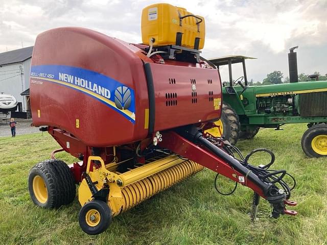 Image of New Holland RB450 equipment image 2