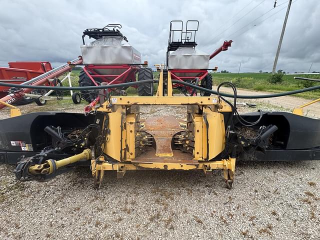 Image of New Holland 750BFI equipment image 4