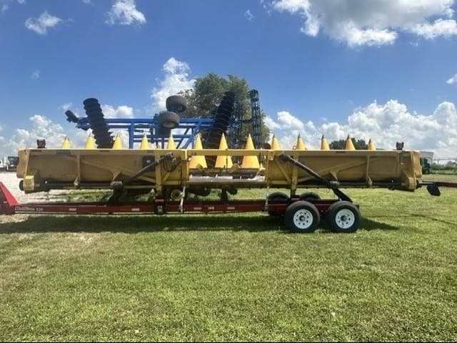 Image of New Holland 980CR equipment image 3