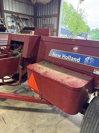 Image of New Holland BC5060 equipment image 2