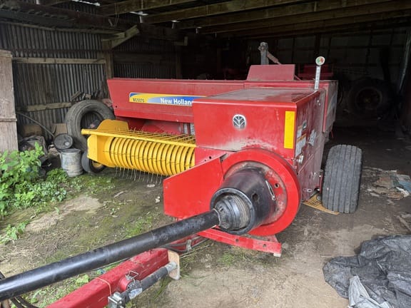 2016 New Holland BC5070 Equipment Image0