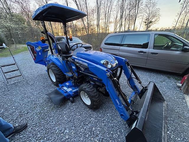Image of New Holland Boomer 24 Image 0