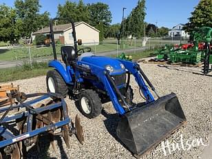 Main image New Holland Boomer 24 0