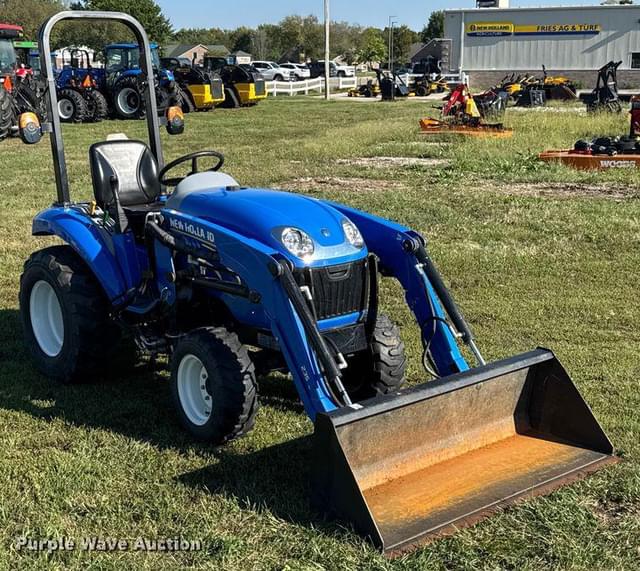 Image of New Holland Boomer 24 equipment image 2