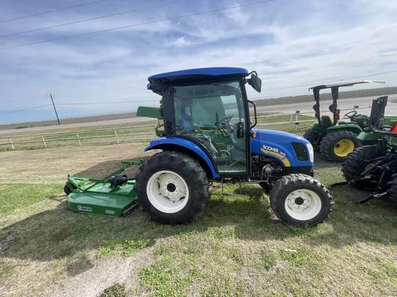 Image of New Holland Boomer 1025 equipment image 2