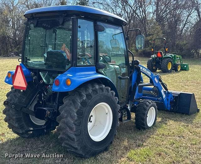 Image of New Holland Boomer 37 equipment image 4