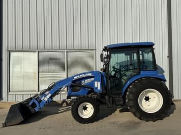 Main image New Holland Boomer 41