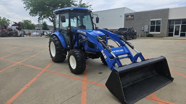 Image of New Holland Boomer 47 equipment image 2