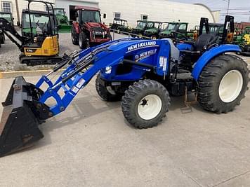 Main image New Holland Boomer 47