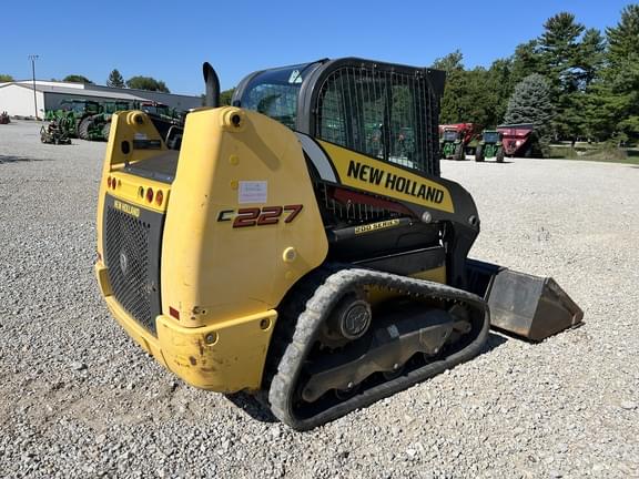 Image of New Holland C227 equipment image 4