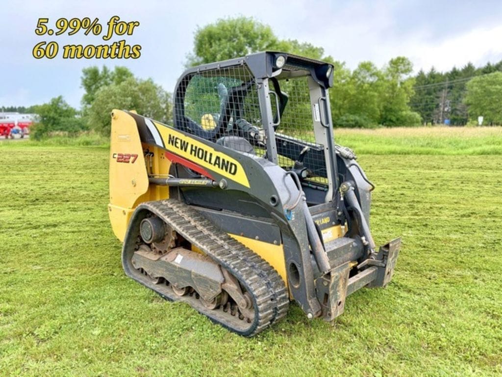 2016 New Holland C227 Equipment Image0