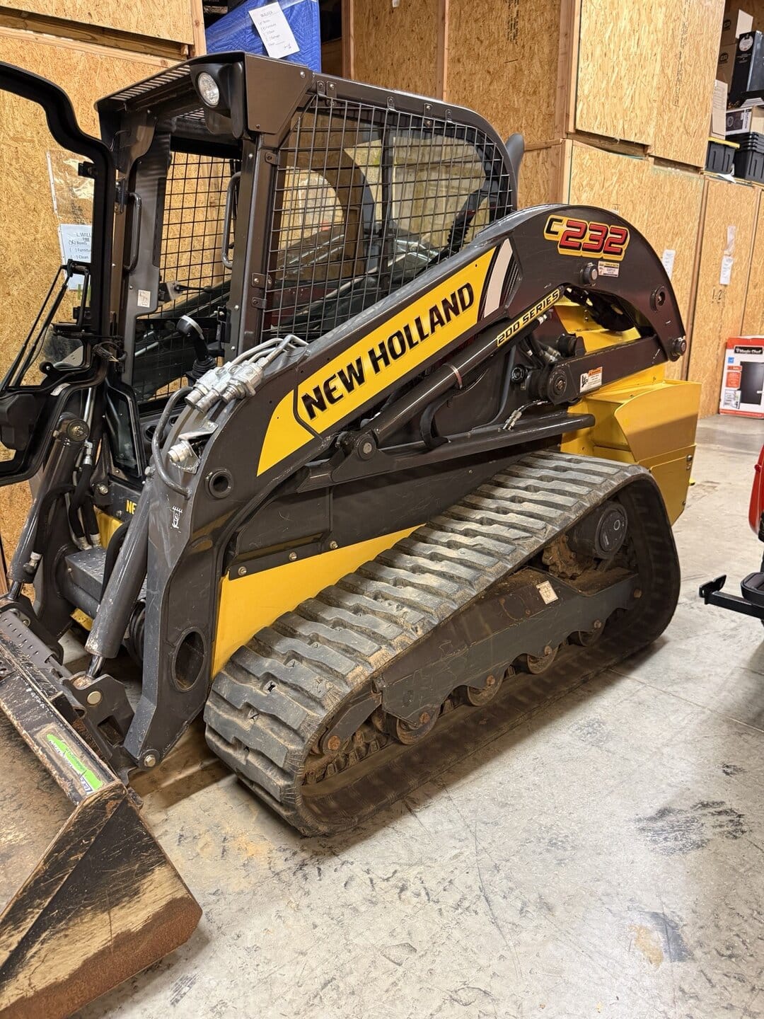 2016 New Holland C232 Equipment Image0