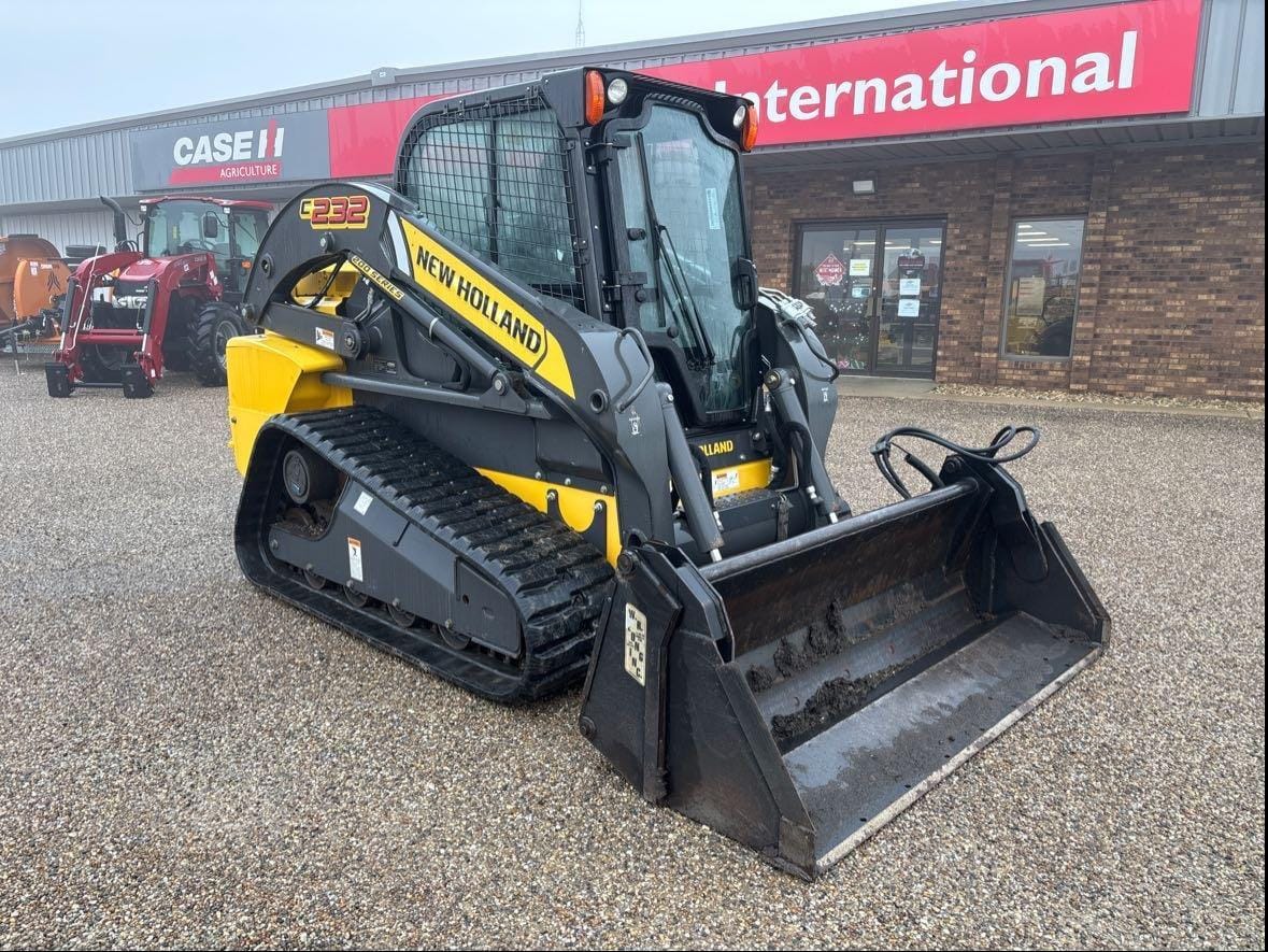 2016 New Holland C232 Equipment Image0