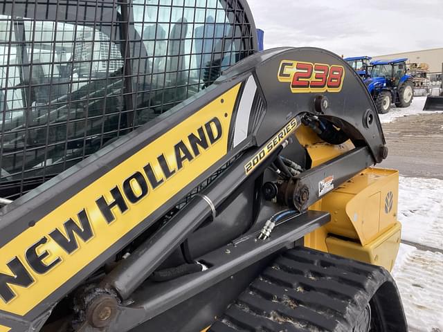 Image of New Holland C238 equipment image 1