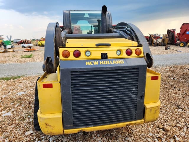 Image of New Holland C238 equipment image 4
