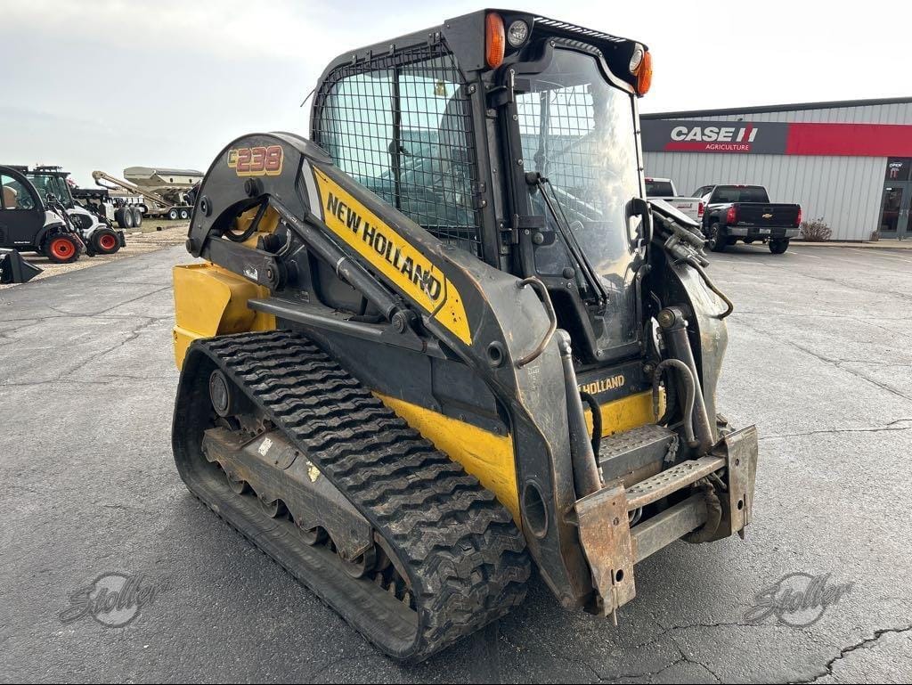 Main image New Holland C238