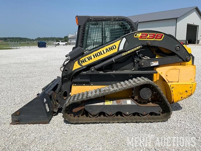 Image of New Holland C238 equipment image 1