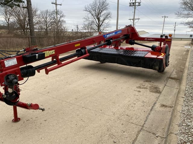 Image of New Holland 313 equipment image 1