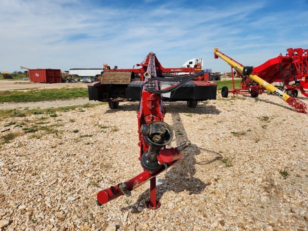 2016 New Holland 313 Plus Equipment Image0