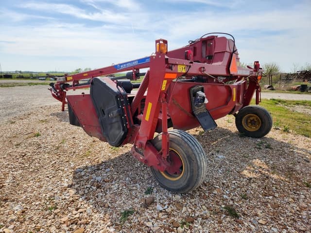 Image of New Holland 313 Plus equipment image 3