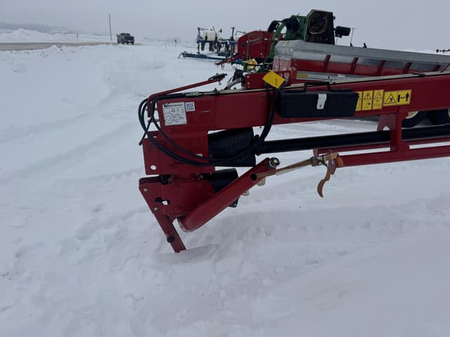 Image of New Holland 316 equipment image 1