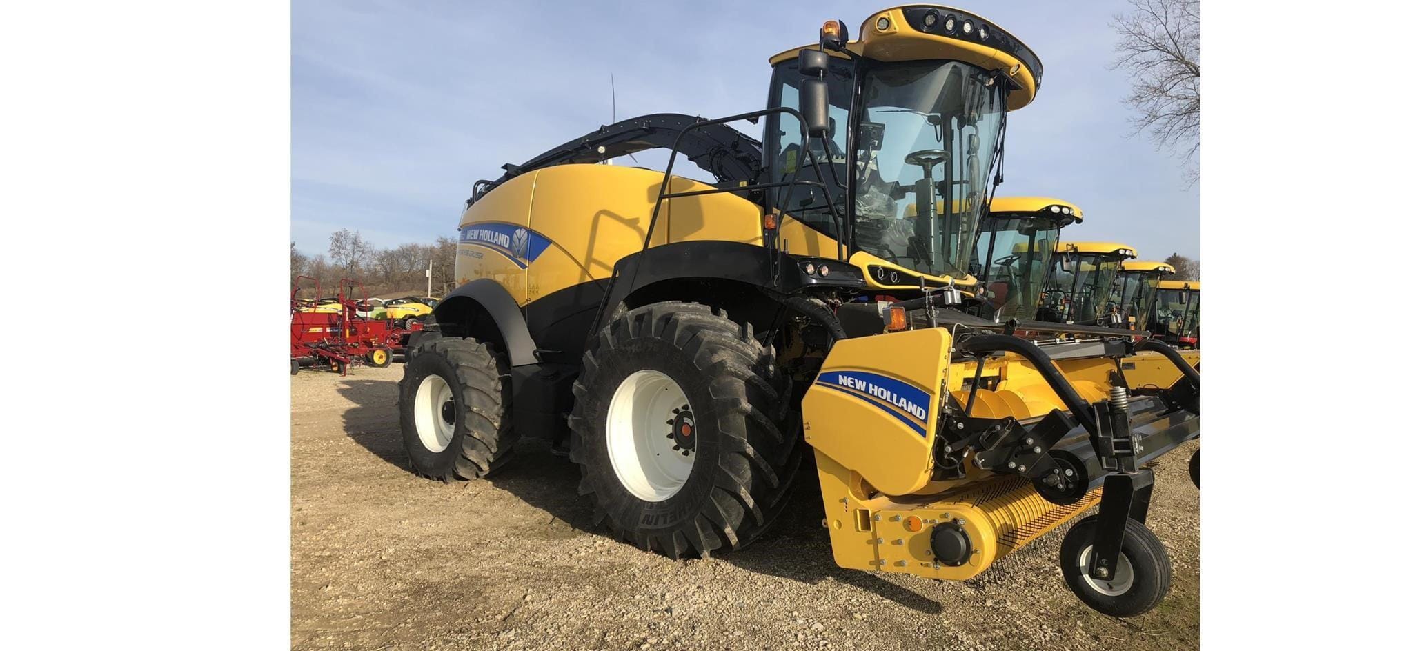 2016 New Holland FR550 Equipment Image0
