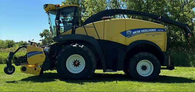 Image of New Holland FR780 equipment image 2