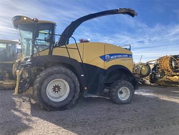 2016 New Holland FR850 Equipment Image0