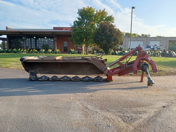 Main image New Holland H6750