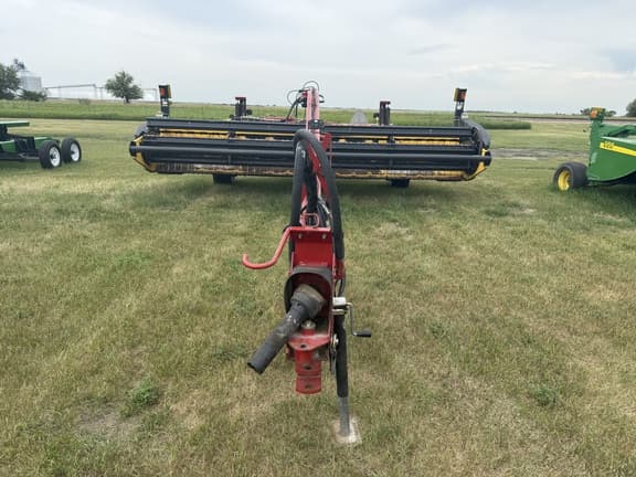 Image of New Holland H7150 equipment image 1
