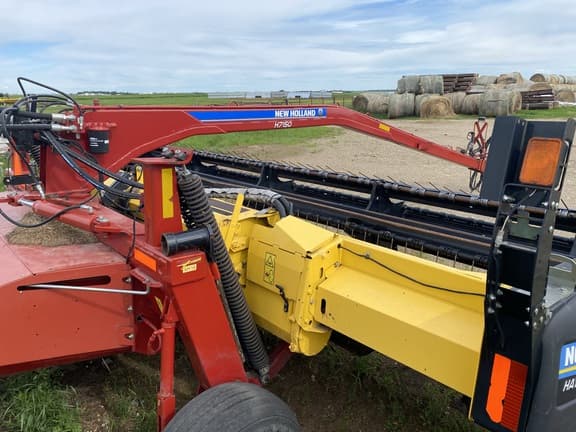 Image of New Holland H7150 equipment image 4