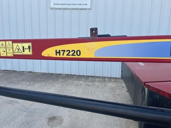 Image of New Holland H7220 equipment image 3