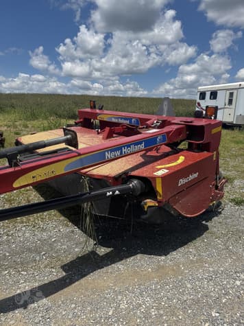 Main image New Holland H7230