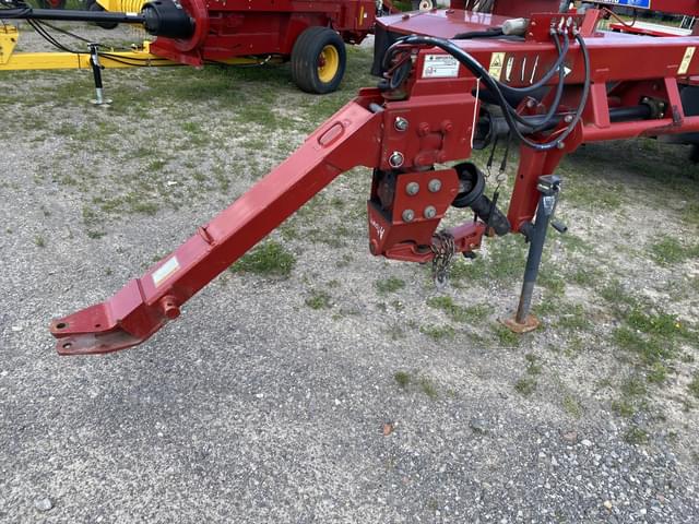 Image of New Holland H7230 equipment image 4