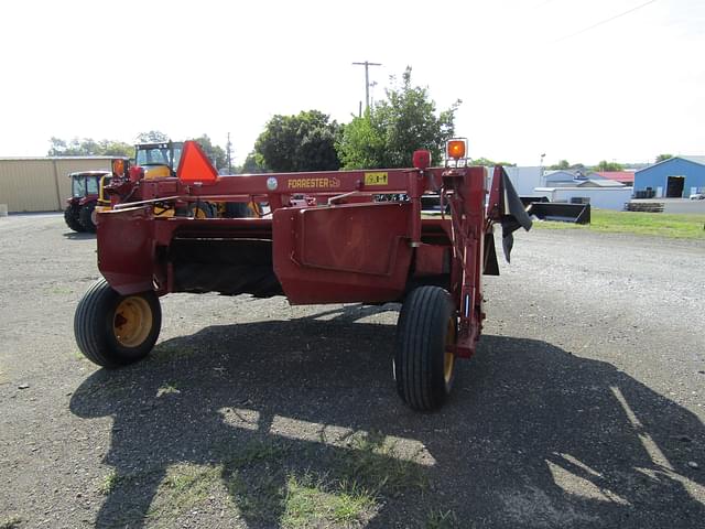 Image of New Holland H7230 equipment image 3