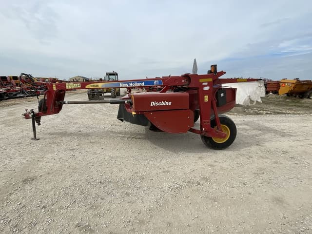 Image of New Holland H7320 equipment image 4