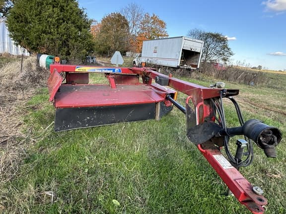 Image of New Holland H7320 equipment image 2
