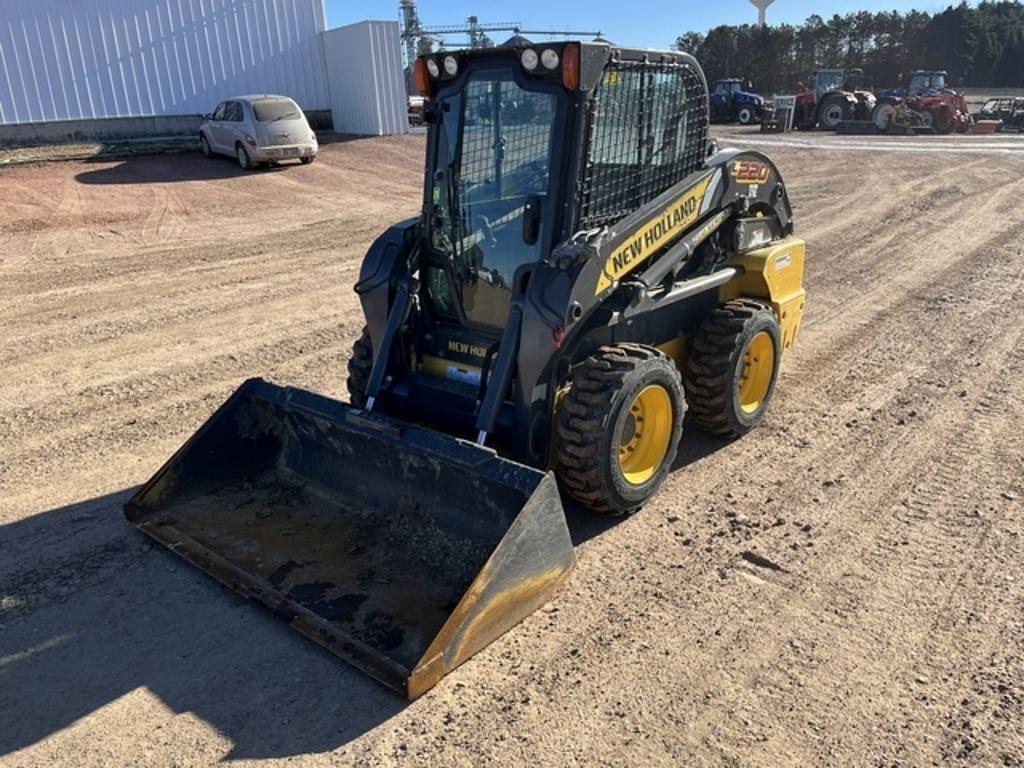 Image of New Holland L220 Primary image