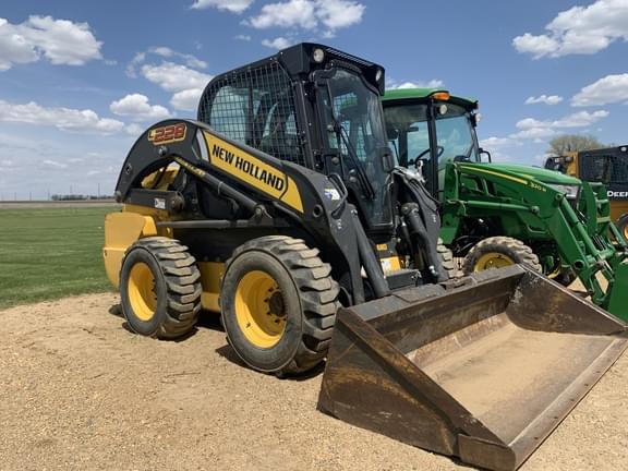 Image of New Holland L228 Primary image