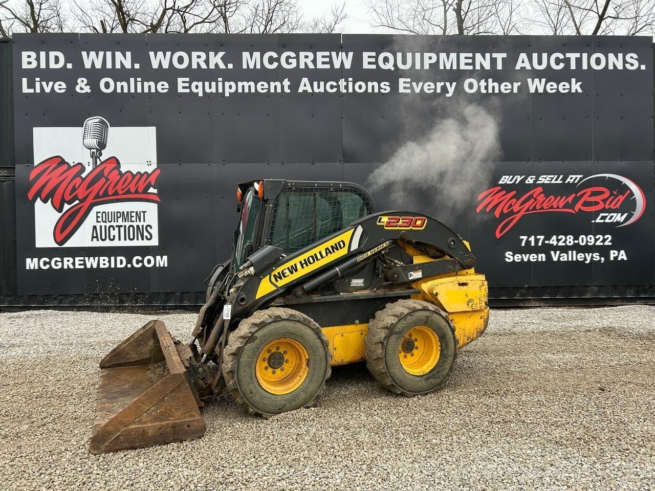 2016 New Holland L230 Equipment Image0