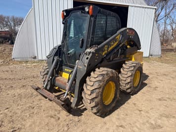 Main image New Holland L230