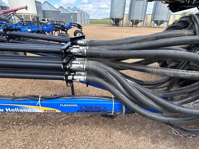Image of New Holland P2050 equipment image 4