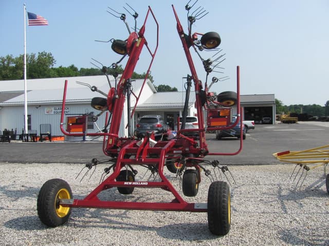 Image of New Holland ProTed 3625 equipment image 3