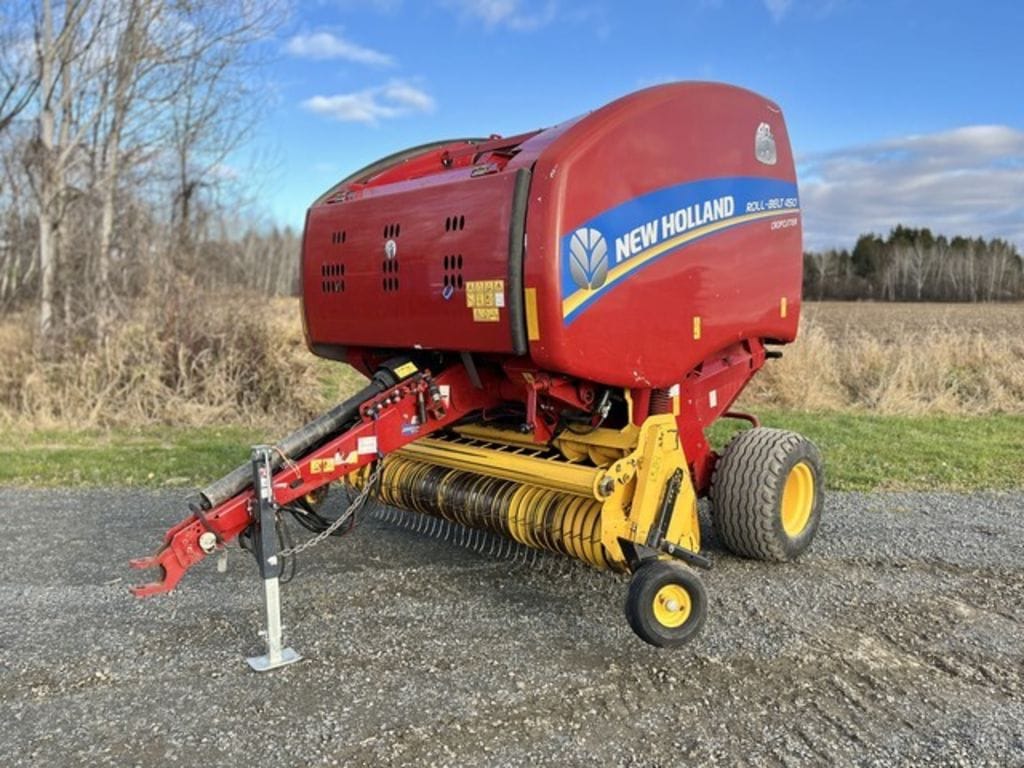2016 New Holland RB450 CropCutter Equipment Image0