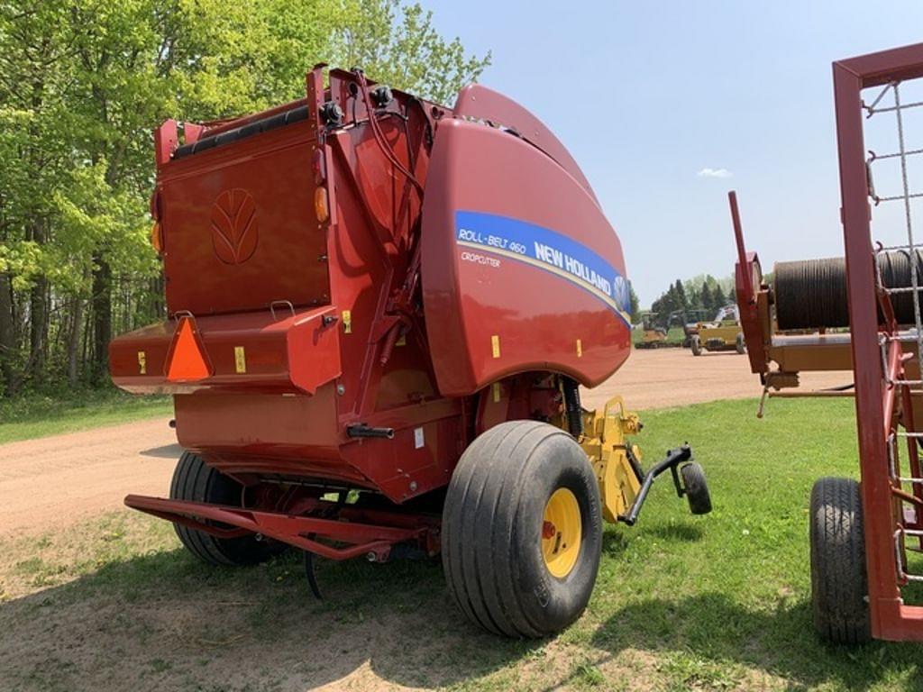 Image of New Holland RB460 CropCutter Image 0