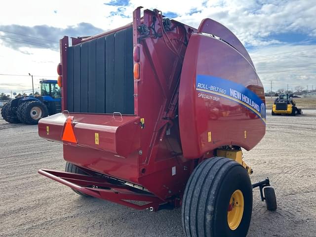 Image of New Holland RB560 Specialty Crop equipment image 2