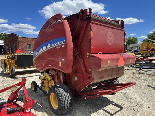 Image of New Holland RB560 equipment image 3