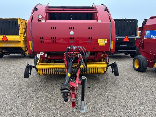 Image of New Holland RB560 equipment image 1