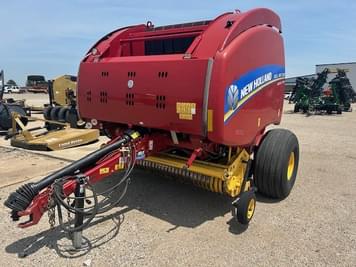 Main image New Holland RB560 Specialty Crop
